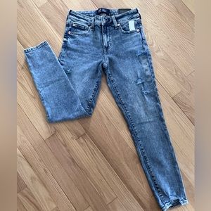 GAP Jeans- Universal Legging NWT